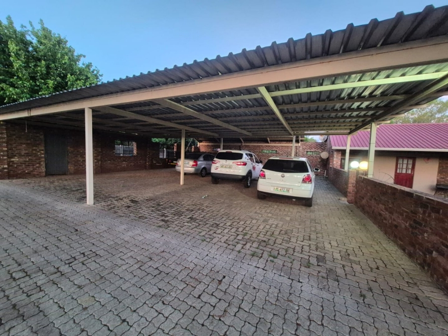 2 Bedroom Property for Sale in Collerville North West